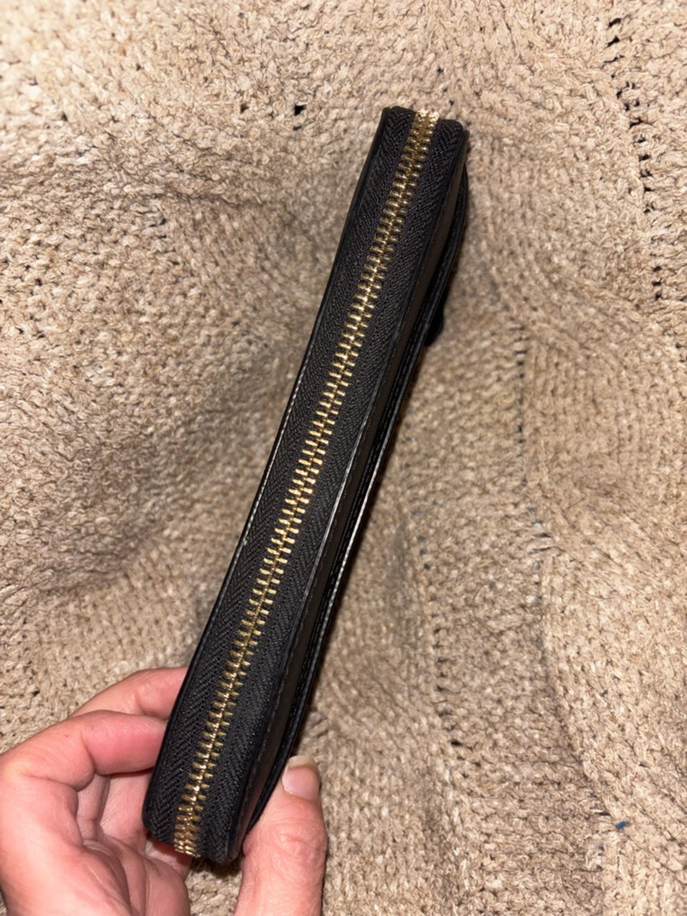 Kate Spade Black Zip Around Continental Wallet Long Wallet Saffiano Leather - Picture 5 of 9